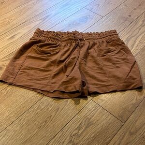 Reitmans shorts M